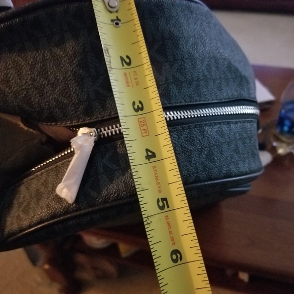 Michael Kors large backpack - Picture 4 of 8